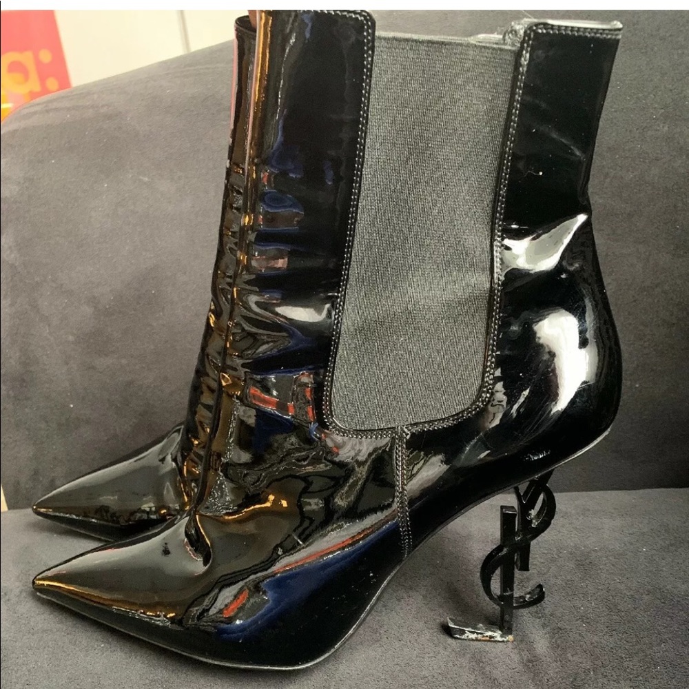 YSL Saint Laurent opyum Logo Patent Leather boot